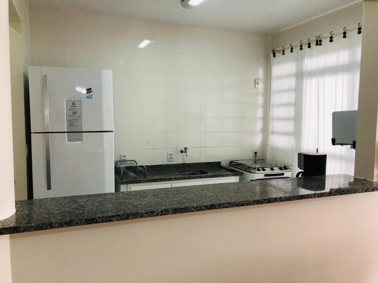 Apto Bombas Ed Guarapari ボンビーニャス エクステリア 写真