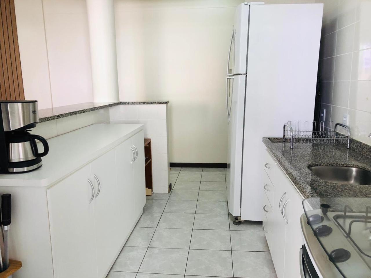 Apto Bombas Ed Guarapari ボンビーニャス エクステリア 写真